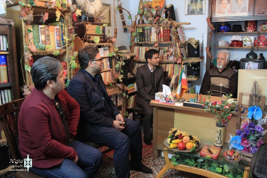 دیدار مدیرکل فرهنگ و ارشاد اسلامی خراسان شمالی، معاون هنری و رئیس انجمن هنرهای نمایشی استان از پیشکسوتان این عرصه بمناسبت روز ملی تئاتر 6