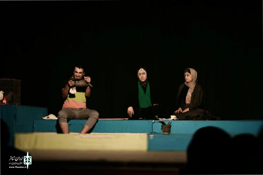 گزارش تصویری نمایش «این فصل را با من بخوان»