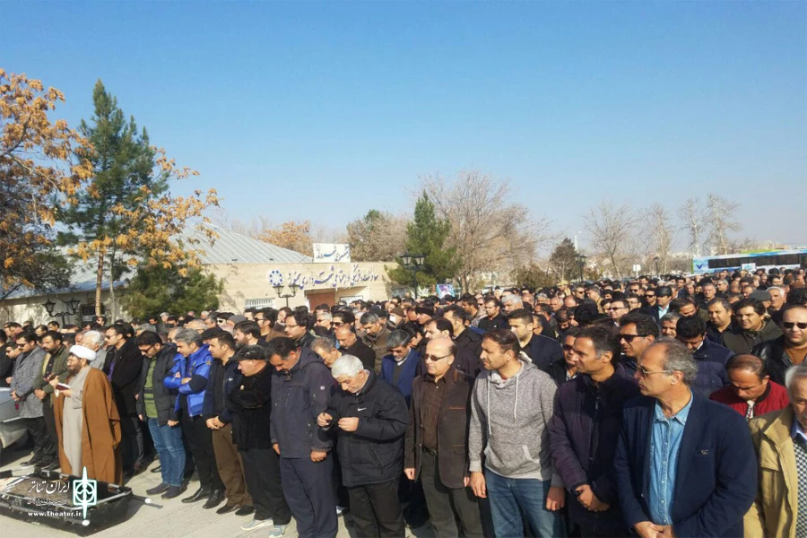 مراسم تشییع پیکر بازیگر پیشکسوت تئاتر بجنورد حسن فدایی