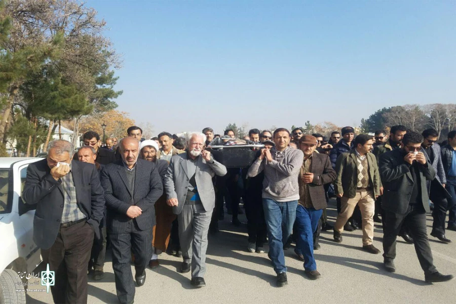 مراسم تشییع پیکر بازیگر پیشکسوت تئاتر بجنورد حسن فدایی