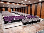 چراغ سالن آمفی تئاتر گرمه روشن می شود 2