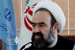 مدیرکل فرهنگ و ارشاد اسلامی استان مرکزی مطرح کرد:

کمک جشنواره آیات به راهیابی اندیشه های قرآنی به عرصه هنر