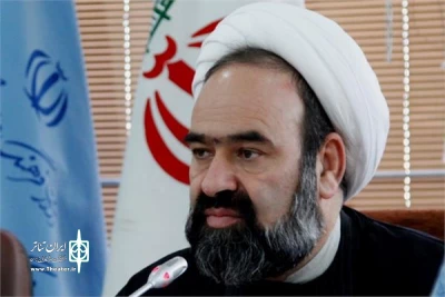 مدیرکل فرهنگ و ارشاد اسلامی استان مرکزی مطرح کرد:

کمک جشنواره آیات به راهیابی اندیشه های قرآنی به عرصه هنر