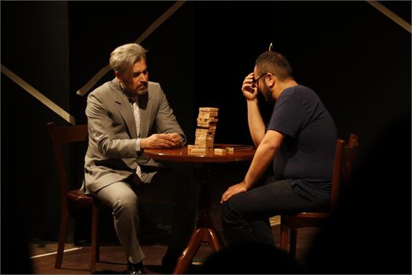 در دومین روز از شانزدهمین جشنواره تئاتر خراسان شمالی؛

3 اثر نمایشی در پلاتو شمس بجنورد به روی صحنه رفت